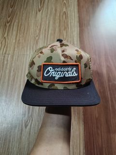 (Category: ) located in . Submitted by alwaysgoodzthrift (Listing ID 1439908950, Image 1). Description: .