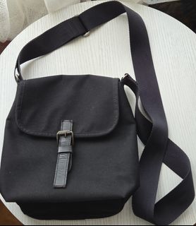 （分類：）位於 。 由 fancat 提交（商品編號 1439894012，圖片 1）。簡介： 。