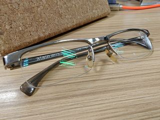 （分類：）位於 。 由 gmail68 提交（商品編號 1439853794，圖片 1）。簡介： 。
