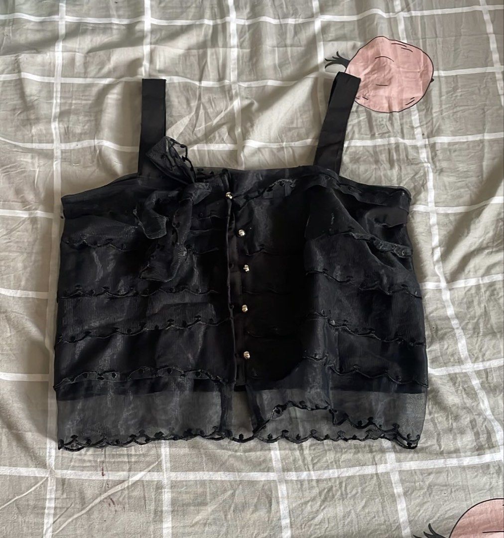 Y2K Goth Sleeveless Mesh Top (Category: Sleeveless) located in Quezon City. Submitted by sharkubi_ (Listing ID 1439857837, Image 1). Description: size - S price is slightly nego! J&T ok! lalamove (within metro manila only) gcash&bank transfer ok! dm for more details!.