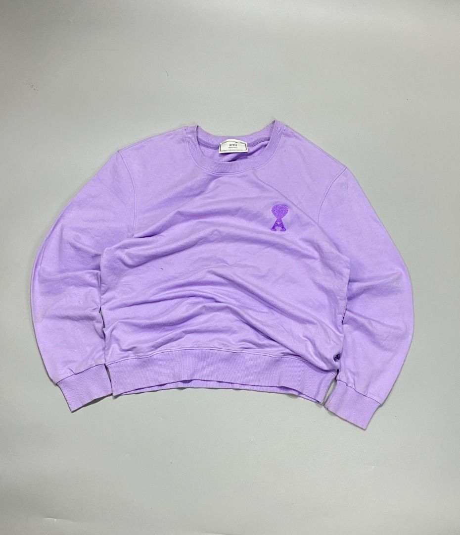 ‘AMI PULLOVER EMBROIDERED LOGO’ (Category: Longsleeves) located in San Jose. Submitted by retro.co (Listing ID 1439809480, Image 1). Description: •Excellent Condition •Flaws: CUT WASH •Color rate: (9.5/10) •Width: (20) •Length: (25).