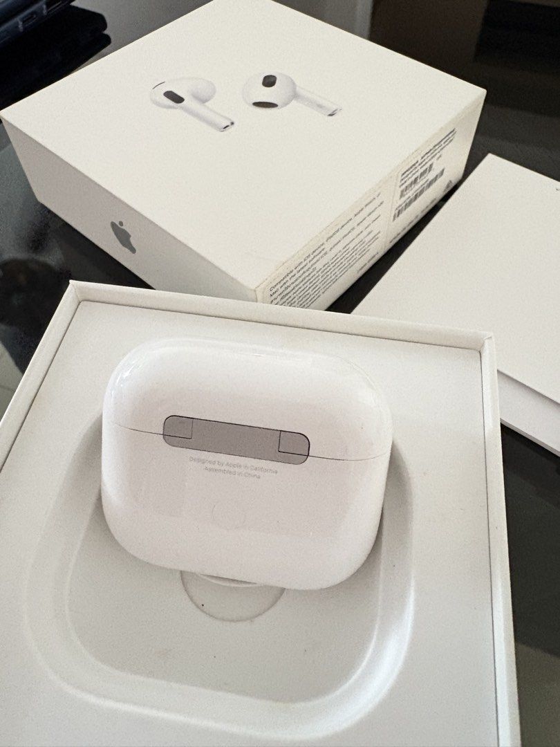 Apple  Airpods 3rd Generation463699493971578882