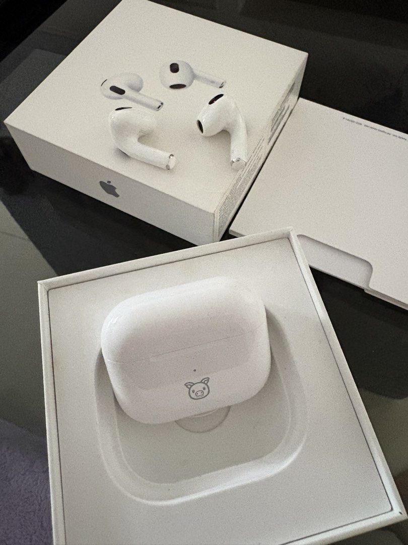 Apple  Airpods 3rd Generation463699493971578880
