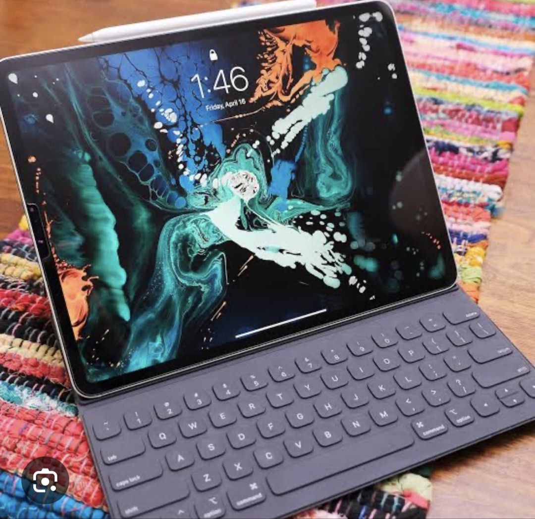 Apple iPad Pro Magic Keyboard Folio Case464125690979307520