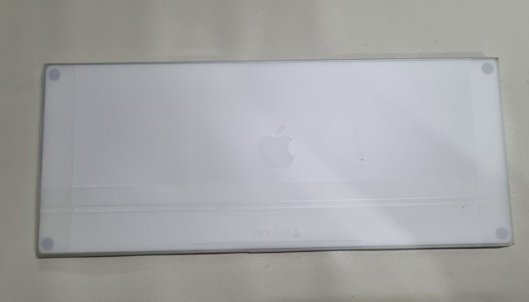 Apple Magic Keyboard464106937008138241