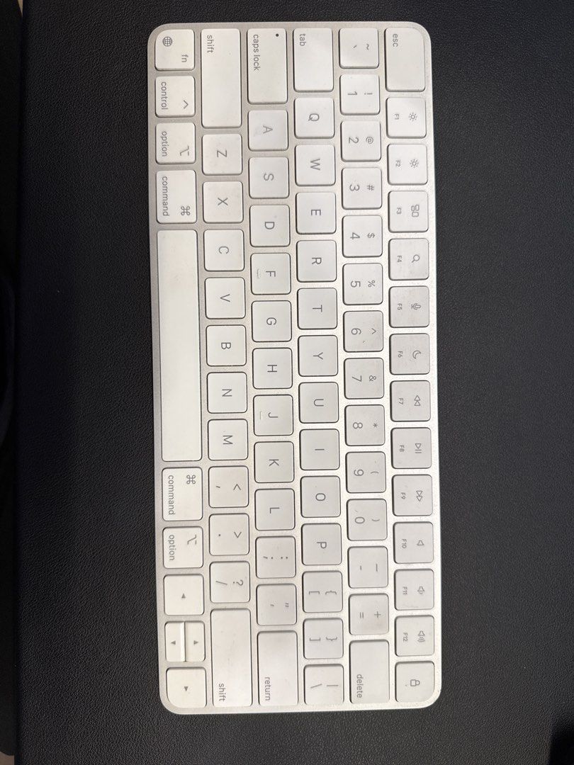 Apple Magic Keyboard  lighting w box463837505908254720