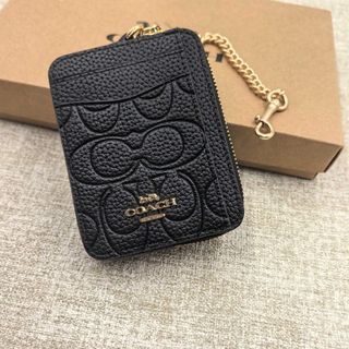(Category: ) located in . Submitted by luxe_pick_planet (Listing ID 1439979065, Image 1). Description: .
