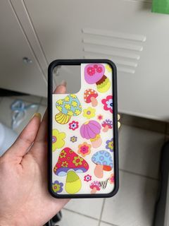 Rosé Blackpink Wildflower iPhone 13 Pro Case, Mobile Phones