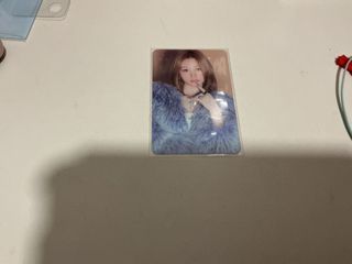 (Category: ) located in . Submitted by ca.zuha_kpop (Listing ID 1439942212, Image 1). Description: .