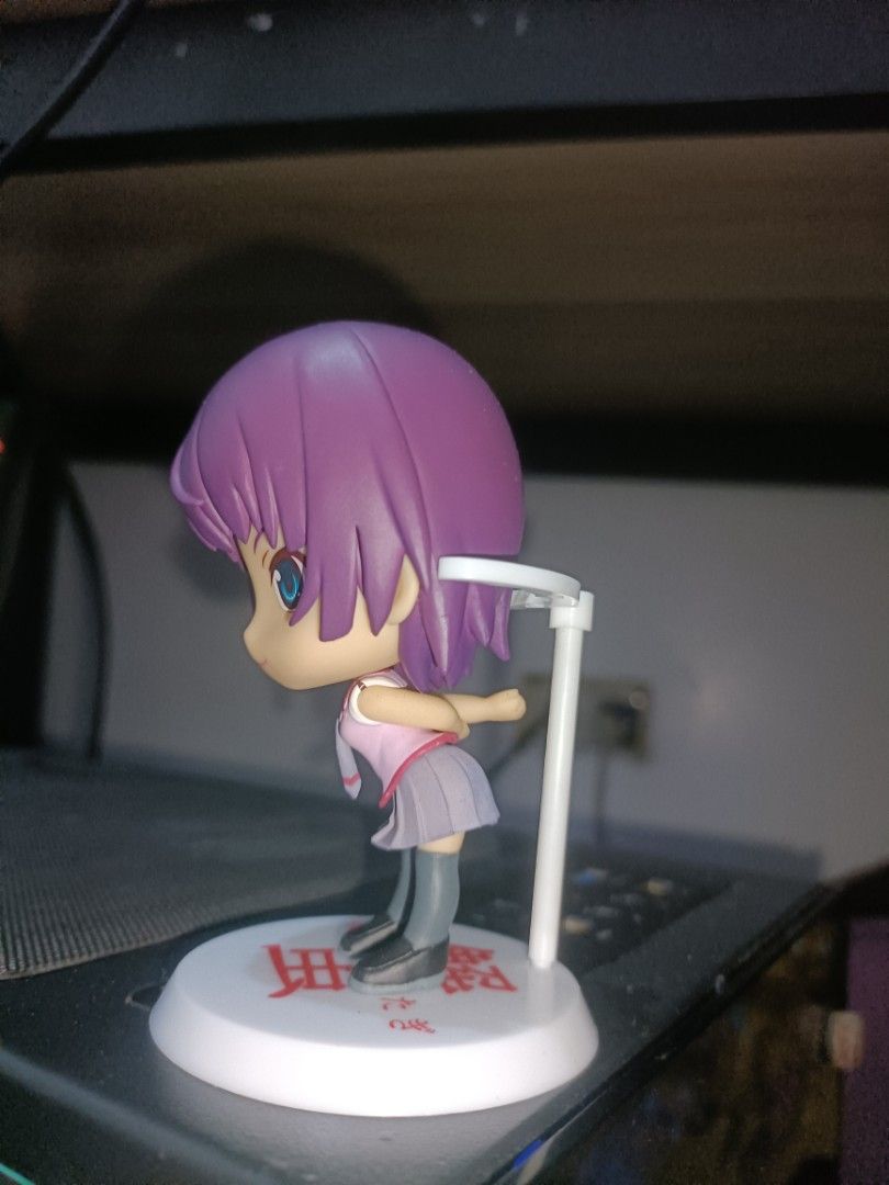 Bakemonogatari Senjougahara Hitagi chibi Figure (Category: Fan Merchandise) located in Valenzuela. Submitted by thrifty_loser88 (Listing ID 1439966829, Image 3). Description: - Senjougahara Hitagi chibi figure. - no visual flaws - pm for nego or trade (manga, japanese nick nacks or anything cool).