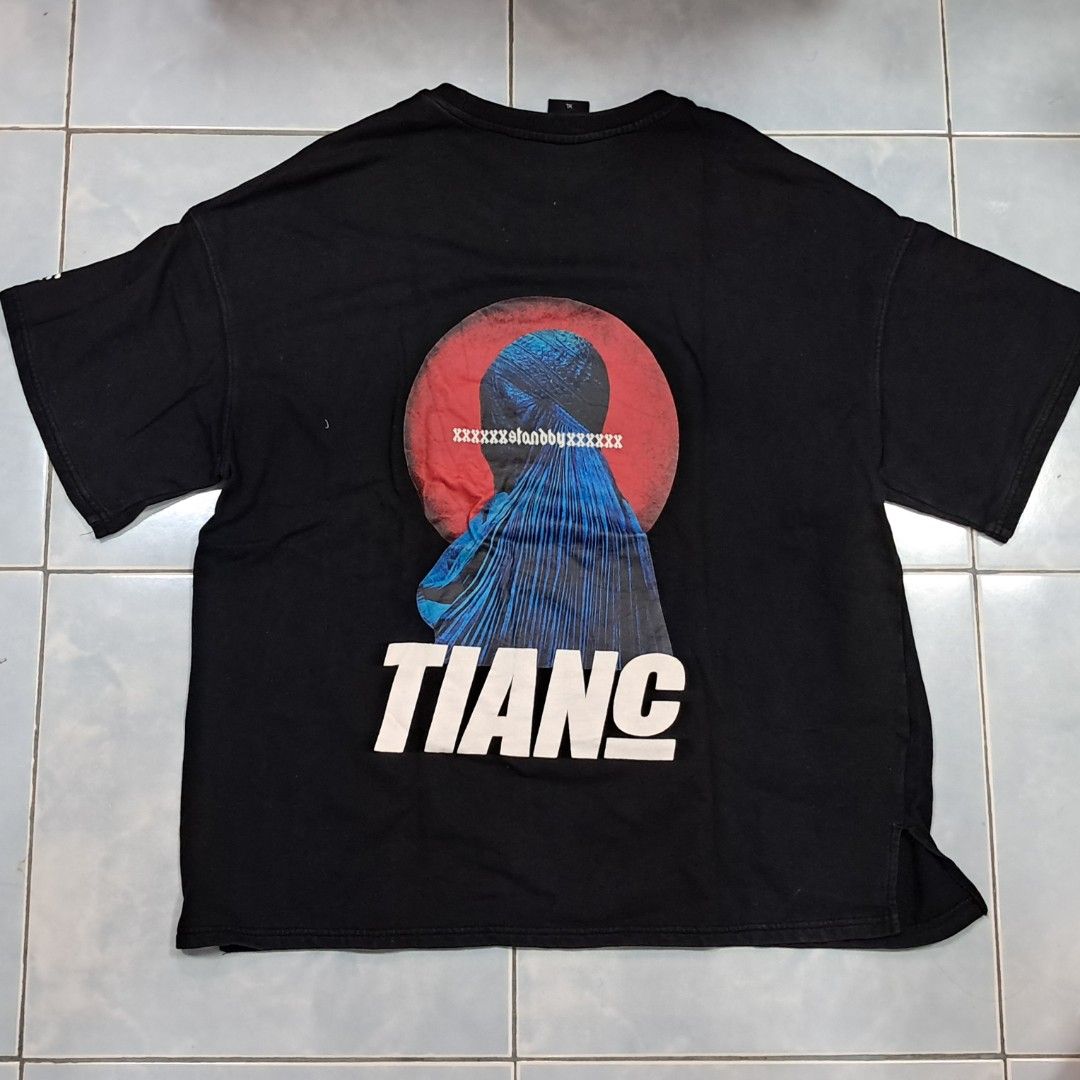 Black Graphic Chinese Shirt (Category: Tshirts & Polo Shirts ) located in Davao. Submitted by koroouu (Listing ID 1439931581, Image 2). Description: .