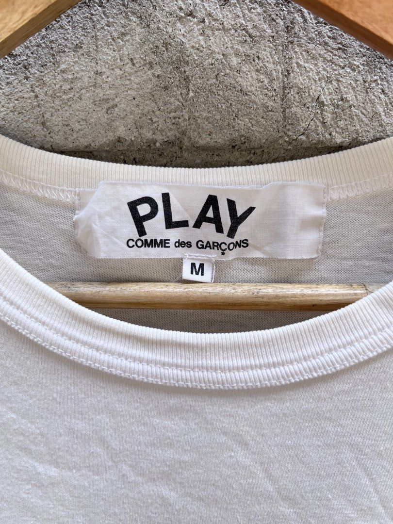 CDG PLAY (Category: Tshirts & Polo Shirts ) located in Manila. Submitted by bagayanagi11491 (Listing ID 1439824850, Image 2). Description: Excellent Condition Size: Medium (19-20x26-27) Issue: None Ganda neto.
