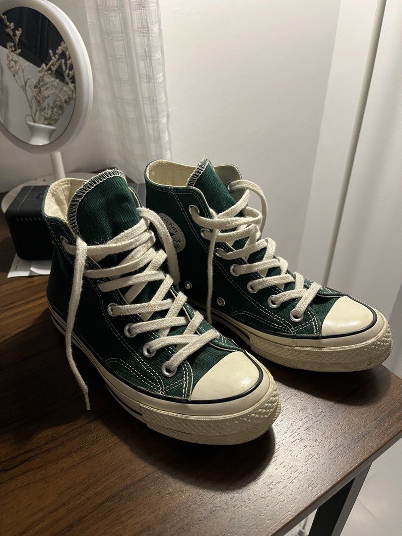 Chuck Taylor All Star Canvas High Cut Converse (Price Negotiable) (Category: Sneakers) located in Abucay. Submitted by carlanavrr (Listing ID 1439934463, Image 1). Description: check last picture for size.
