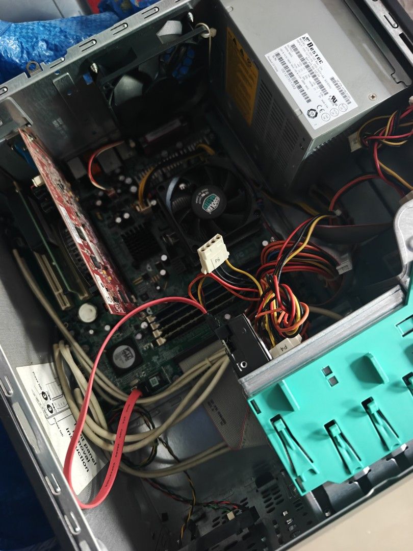 Compaq Presario CPU463709427897487361