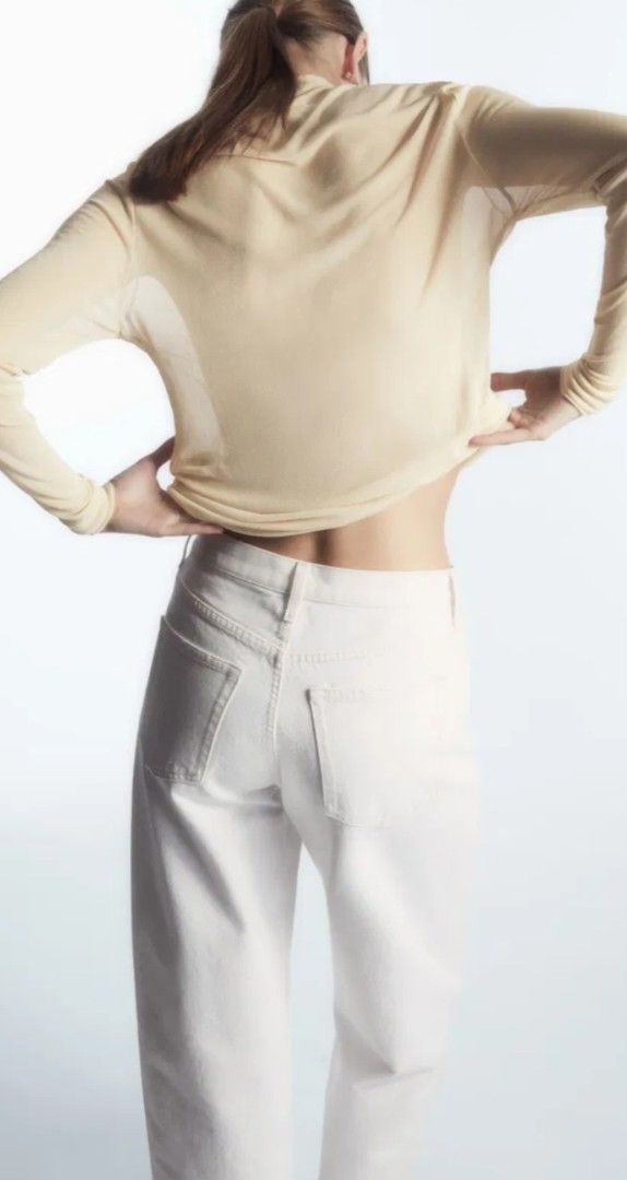 COS Tapered Jeans - Size 26 (Category: Jeans) located in Mandaluyong City. Submitted by _kcastro (Listing ID 1439849050, Image 3). Description: rfs: not using anymore.