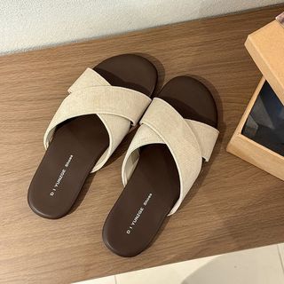 (Category: ) located in . Submitted by spendature (Listing ID 1439965105, Image 1). Description: .