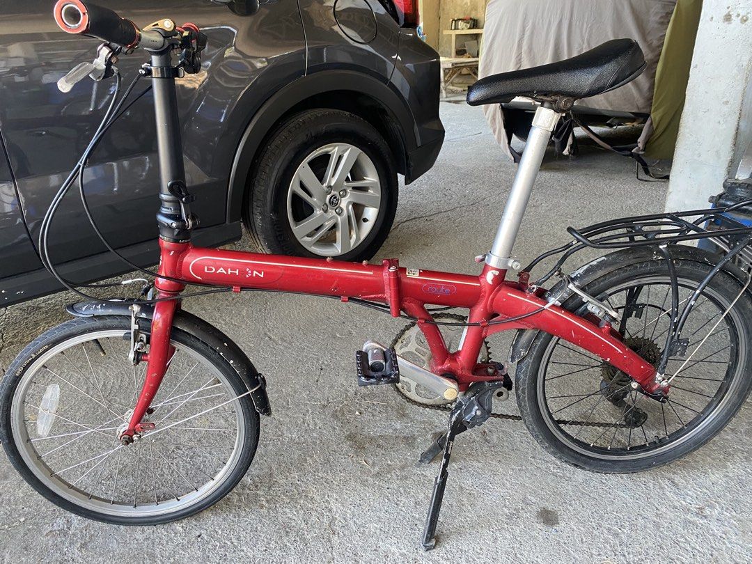 Dahon Route Japan (Category: Bicycles) located in Jalajala. Submitted by owldskul (Listing ID 1439946894, Image 3). Description: For Sale FB Dahon Route Japan 🇯🇵 -What you see is what you get -Sign of usage,Pls. See photos for Reference: -Rubber Handle Grip sira na un left.. -Good Running Condition, ikaw nalang magpaganda uli ng husto.. -This is an extra bike,pang Family ride lang nagagamit sa malapitan: -Pickup location (Jala-jala or Cainta Ri