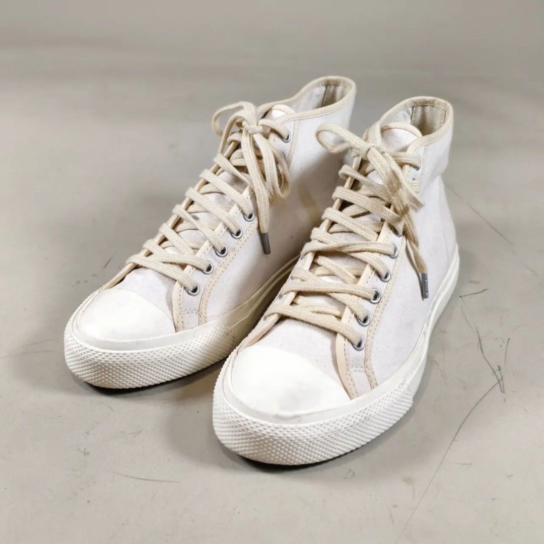 Double RL Mayport Canvas Mid Top Sneakers (Category: Sneakers) located in Roxas City. Submitted by fadesandpatinas (Listing ID 1439836394, Image 1). Description: Double RL Mayport Canvas Mid Top Sneakers Tagged 8 US TTS Authentic Double RL (RRL) Mayport canvas mid-top sneakers, crafted with the brand’s signature vintage-inspired approach to American sportswear. Built for durability and everyday wear, this pair combines rugged canvas construction 