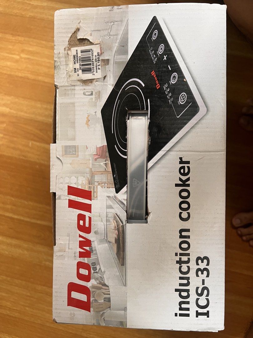 Dowell Induction Cooker ICS-33 (Category: Cookers) located in Makati City. Submitted by auresalvatore (Listing ID 1439921507, Image 2). Description: - Dowell Induction Cooker ICS-33 - Energy saving and faster cooking - Safe to use with thermal fuse protection - Sleek black design to complement your kitchen.