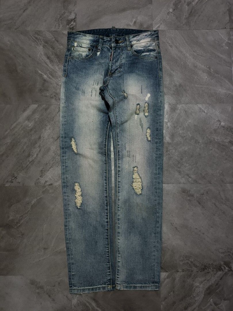 DSQUARED2 "Top Craftsmanship" Distressed Denim Jeans Size 28 (Category: Jeans) located in Talisay. Submitted by rubiobryle20102 (Listing ID 1439899022, Image 1). Description: - Authentic DSQUARED2 denim jeans - Made in Italy - Distressed wash with ripped details - Classic five-pocket styling - Zip fly - Perfect for stylish casual outfits - Excellent Condition (Need wash only) 999 free shipping 🫶.