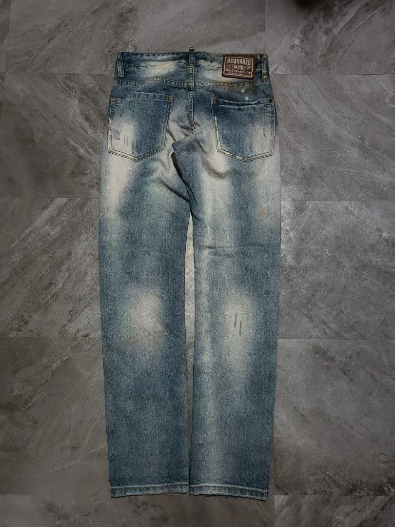 DSQUARED2 "Top Craftsmanship" Distressed Denim Jeans Size 28 (Category: Jeans) located in Talisay. Submitted by rubiobryle20102 (Listing ID 1439899022, Image 2). Description: - Authentic DSQUARED2 denim jeans - Made in Italy - Distressed wash with ripped details - Classic five-pocket styling - Zip fly - Perfect for stylish casual outfits - Excellent Condition (Need wash only) 999 free shipping 🫶.