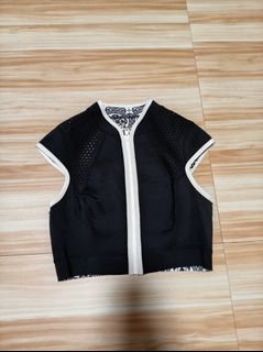(Category: ) located in . Submitted by thrift205 (Listing ID 1439844907, Image 1). Description: .