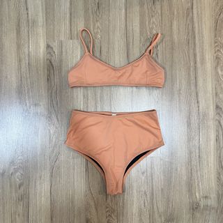 (Category: ) located in . Submitted by shopblank (Listing ID 1439899073, Image 1). Description: .
