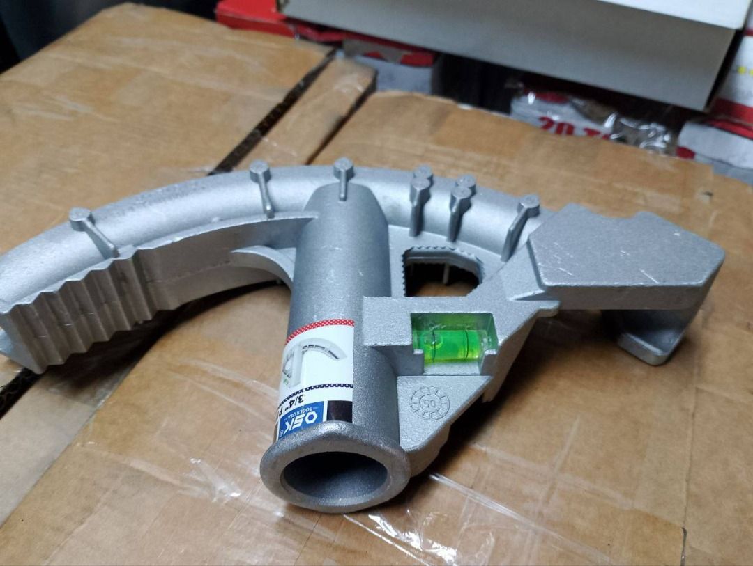 EMT PIPE BENDER (Category: Everything Else Others) located in Manila. Submitted by joeyroque09 (Listing ID 1439836045, Image 2). Description: EMT PIPE BENDER Brand: OSK Specs: 3/4 CSB-25.