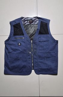 (Category: ) located in . Submitted by radcuratesclothing2026 (Listing ID 1439904929, Image 1). Description: .