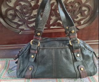 (Category: ) located in . Submitted by thriftypieces (Listing ID 1439806333, Image 1). Description: .