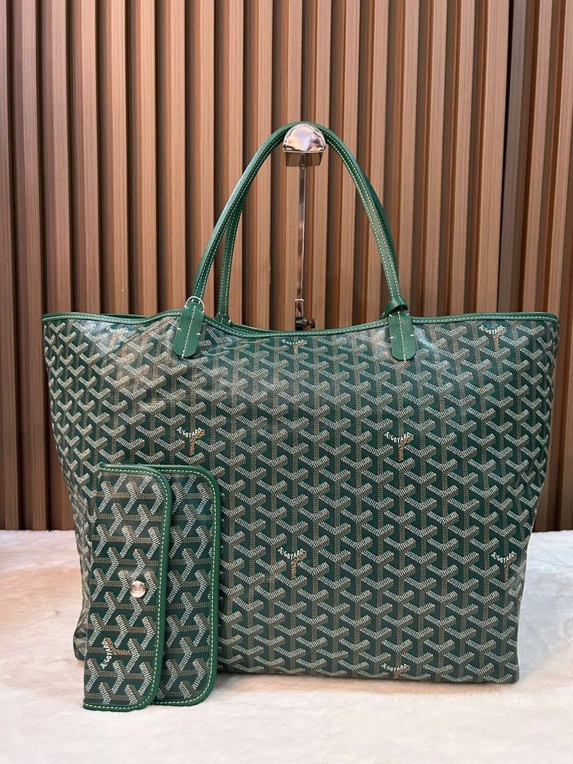 Go yard St. Louis GM Bag (Category: Luxury Bags & Wallets) located in Manila. Submitted by bagislifeshop (Listing ID 1439821230, Image 1). Description: ☑️Available in Pampanga ✅Condition: 8.8/10 ✅Colour: Green ✅Material: Goyardine canvas ✅Inclusion: pouch and receipt .