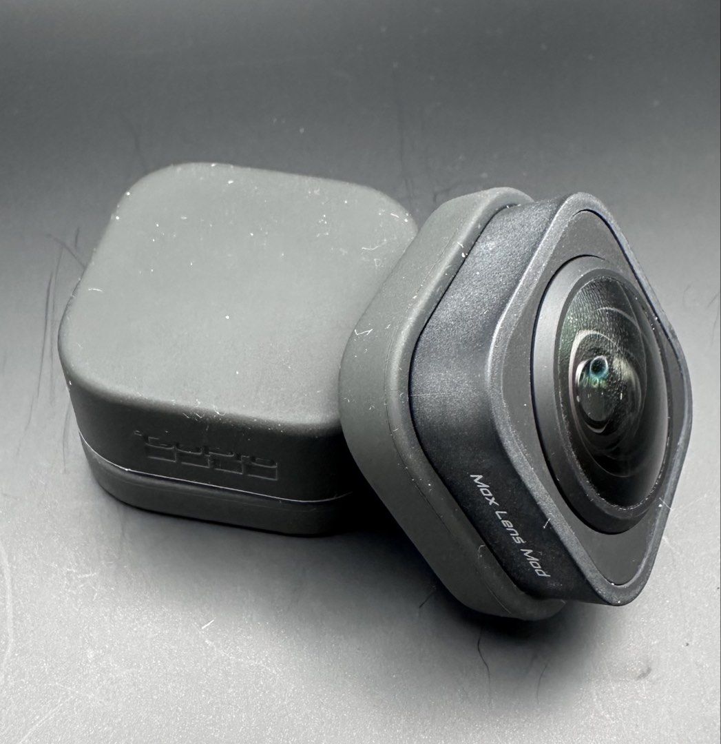 GoPro Max Lens Mod (Category: Lens & Kits) located in Singapore. Submitted by project088 (Listing ID 1439808694, Image 1). Description: - Includes protective case - Perfect for wide-angle shots and immersive videos - Compatible with Hero 9/10/11/12 Black and Hero 11 Black Mini - Enhances your GoPro experience.
