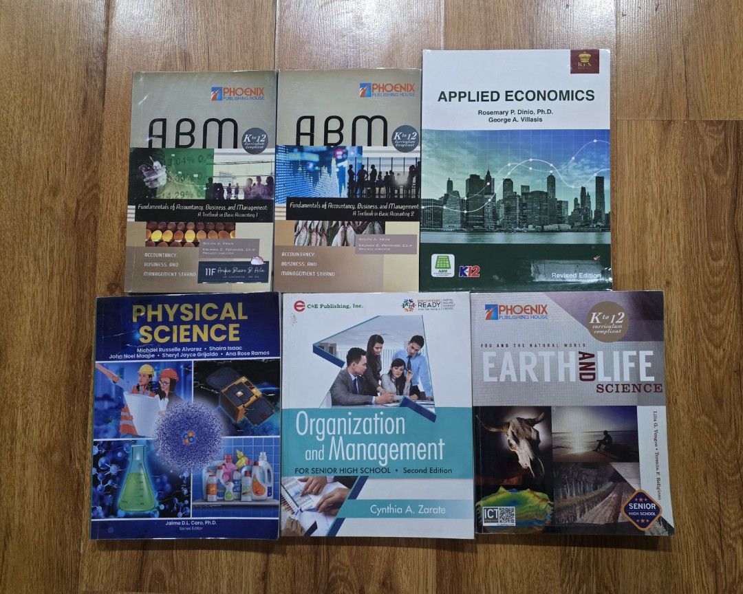 Grade 11 Senior High School Textbooks - Various Subjects (Category: Textbooks) located in Pasig City. Submitted by coco_bell (Listing ID 1439983383, Image 1). Description: Grade 11 Senior High School textbooks - Subjects included: ABM, Applied Economics, Physical Science, Organization and Management, Earth and Life Science, Practical Research 1 & 2, Pagbasa at Pagsusuri, General Mathematics, Komunikasyon at Pananaliksik, Reading and Writing, E-Te