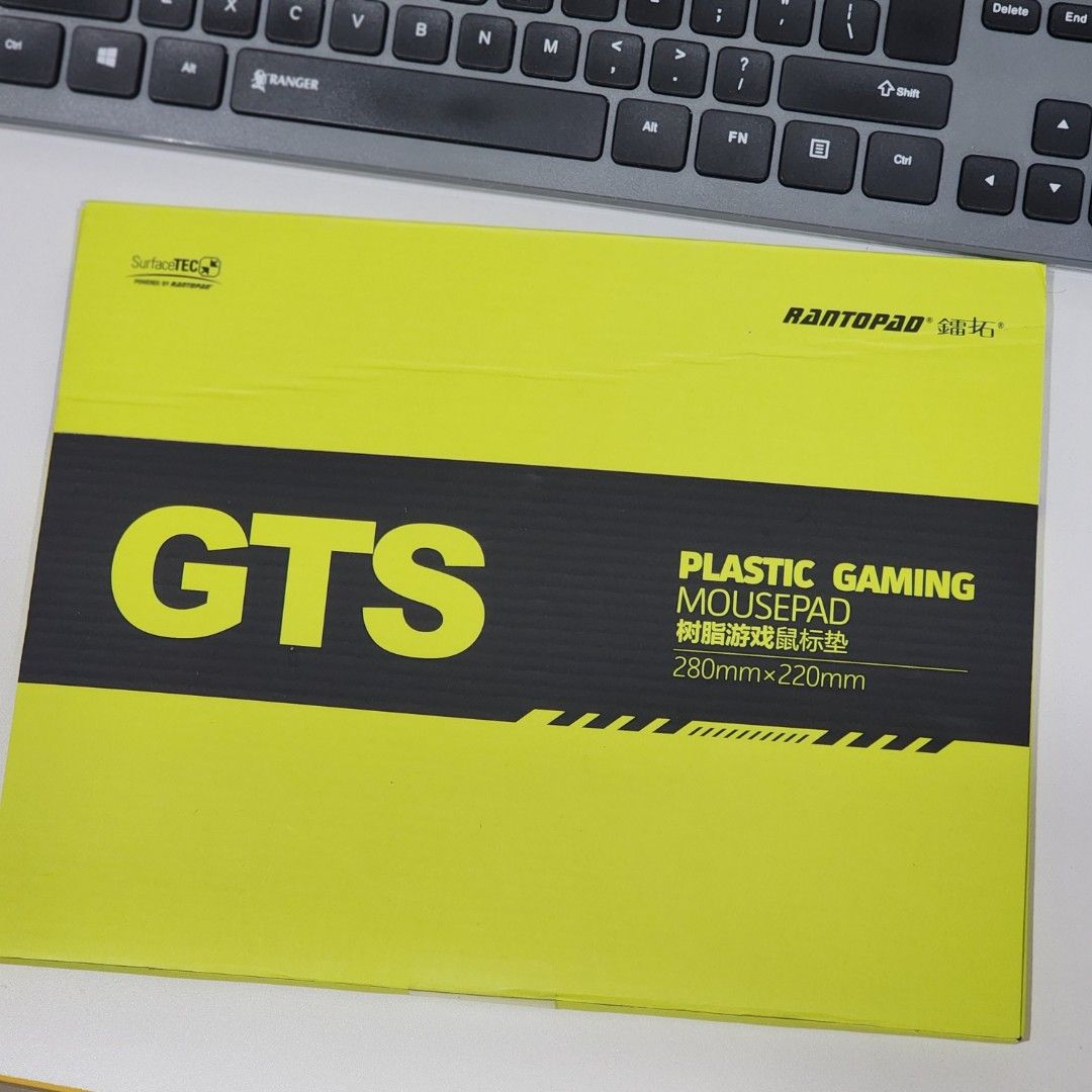 GTR Plastic Gaming Mousepad - White color464127476295290881