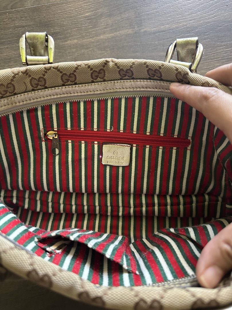 Gucci (Category: Luxury Bags & Wallets) located in Alaminos. Submitted by dsabelg (Listing ID 1439915517, Image 3). Description: .