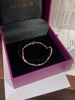 (Category: ) located in . Submitted by taypreloved (Listing ID 1439937528, Image 1). Description: .