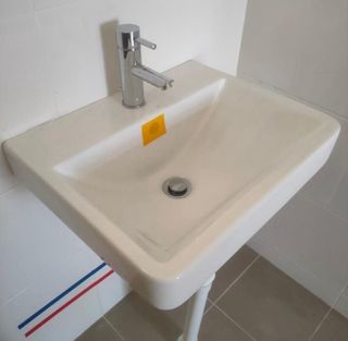 (Category: ) located in . Submitted by sandy.lu (Listing ID 1439855756, Image 1). Description: .
