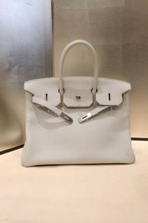 （分類：）位於 。 由 posvintage_ig 提交（商品編號 1439864305，圖片 1）。簡介： 。