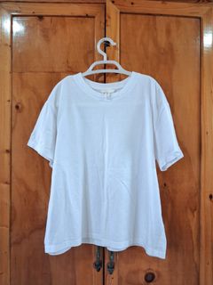 (Category: ) located in . Submitted by tavias.shop (Listing ID 1439871190, Image 1). Description: .