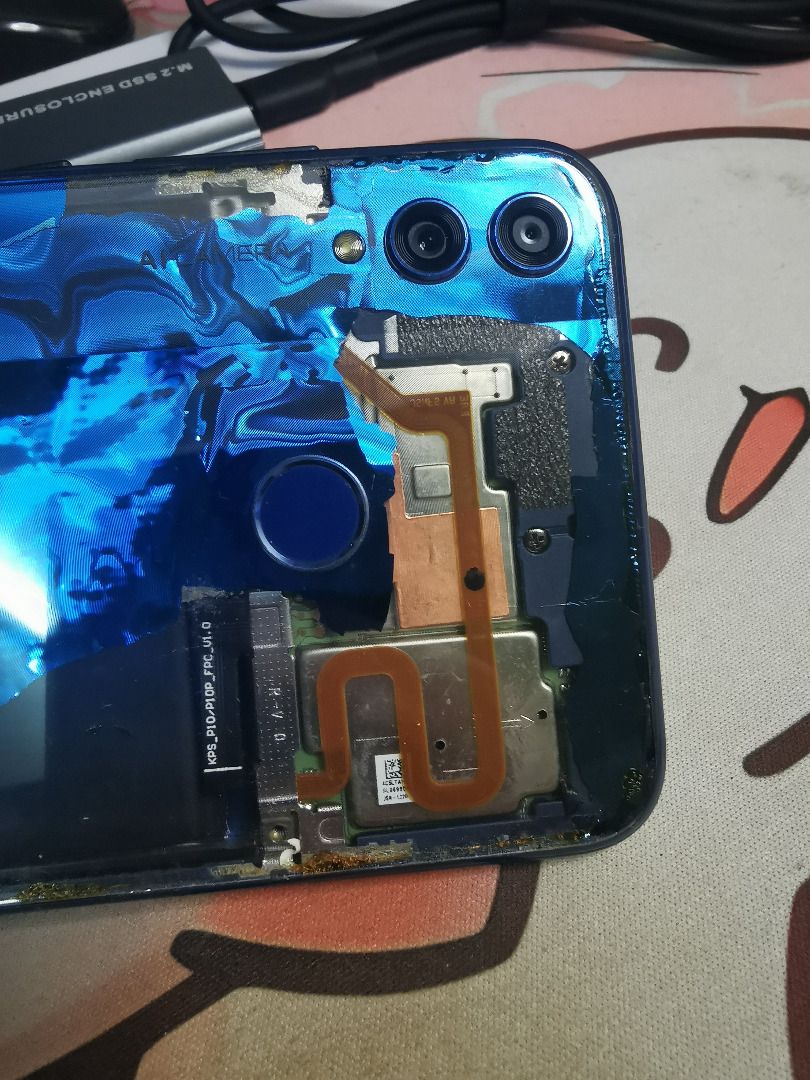 Honor (Category: Honor) located in Sungai Buloh. Submitted by 20250202 (Listing ID 1439898511, Image 3). Description: Honor 8X Slim phone no scratch Only back cover blue color peel off when change new battery Android EMUI 10.0 Processor : Hisilicon Kirin 710 (very nice CPU) RAM 4GB Internal Storage 128GB Display FHD 2340x1080 Face recognition open finger print open .