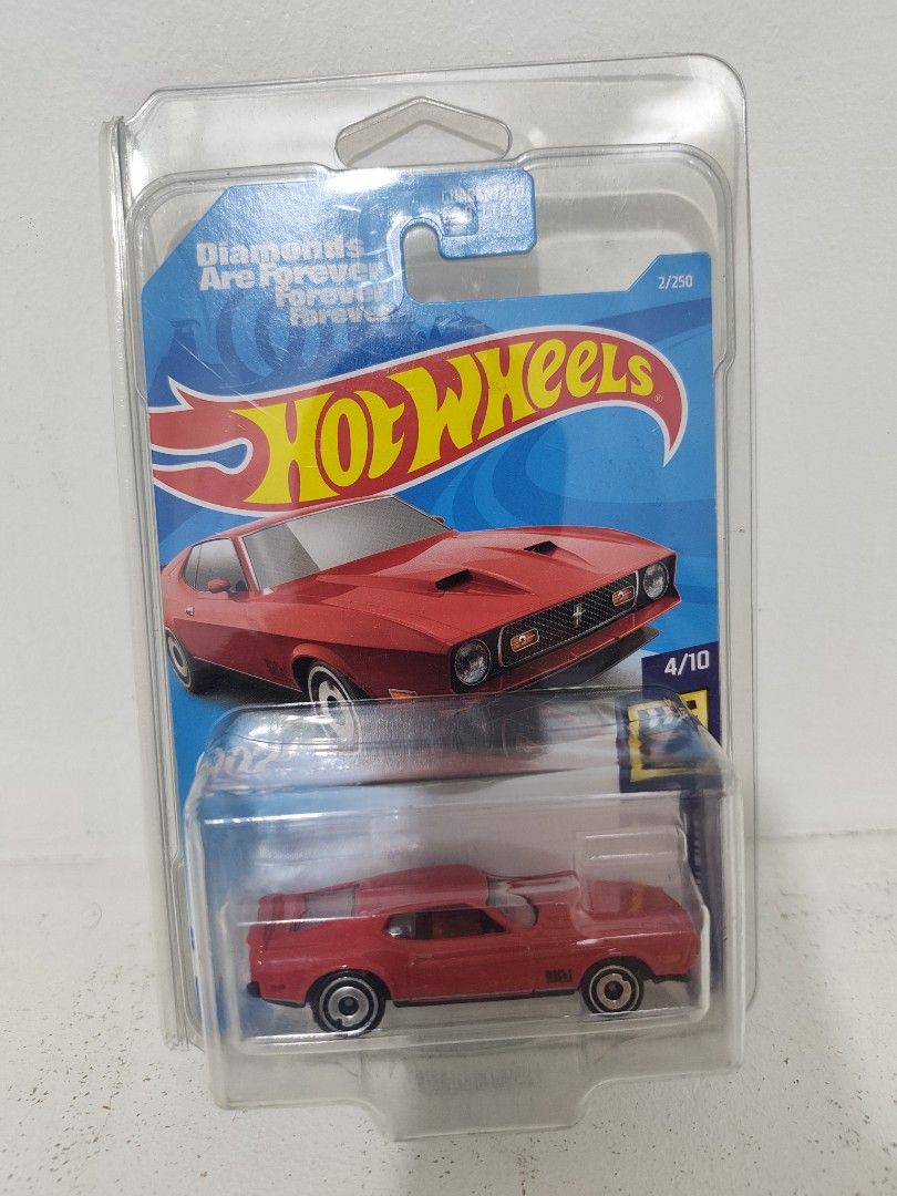 Hot Wheels James Bond Diamonds are Forever (Category: Vehicle & Diecast Models) located in Manila. Submitted by dansanity21 (Listing ID 1439859043, Image 1). Description: .