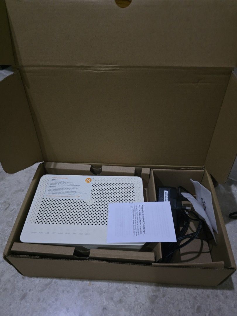 Huawei Router with Power Adapter, Computers & Tech, Parts & Accessories ...