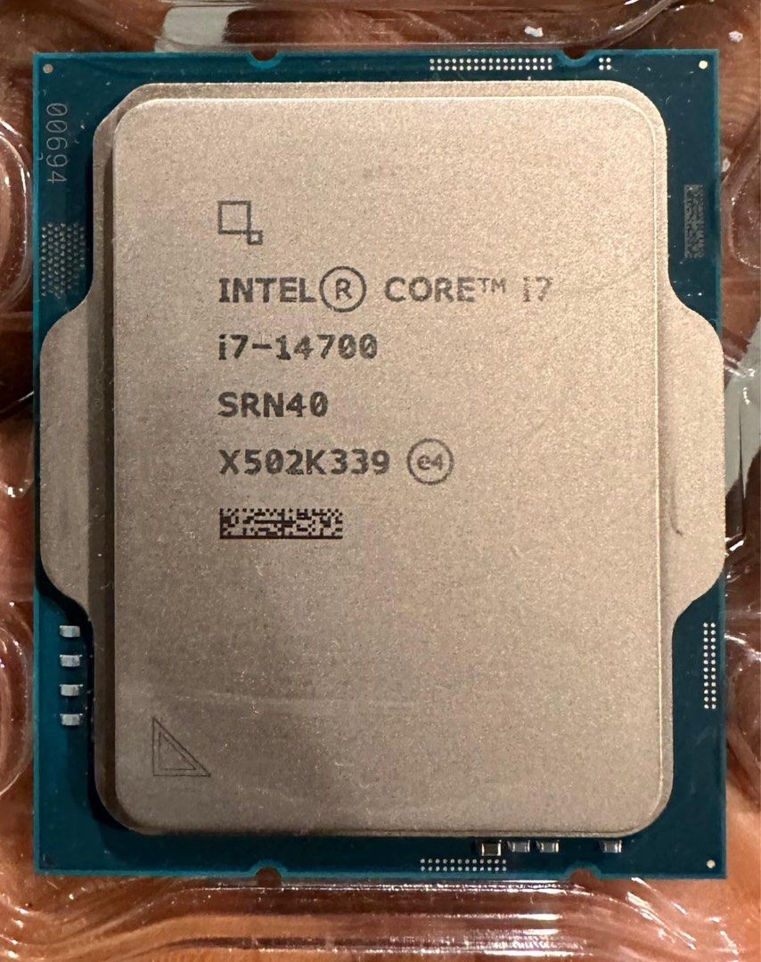 Intel 14th gen Core i7-14700463725565293383680