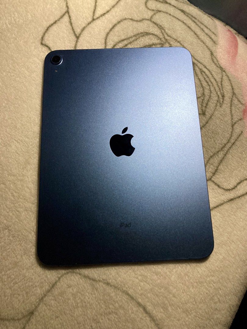 Ipad 10th gen (Category: iPad) located in Aloran. Submitted by marpithicus (Listing ID 1439986088, Image 1). Description: Sale 13k or Swap sa higher ipads willing to add, send offers DM..