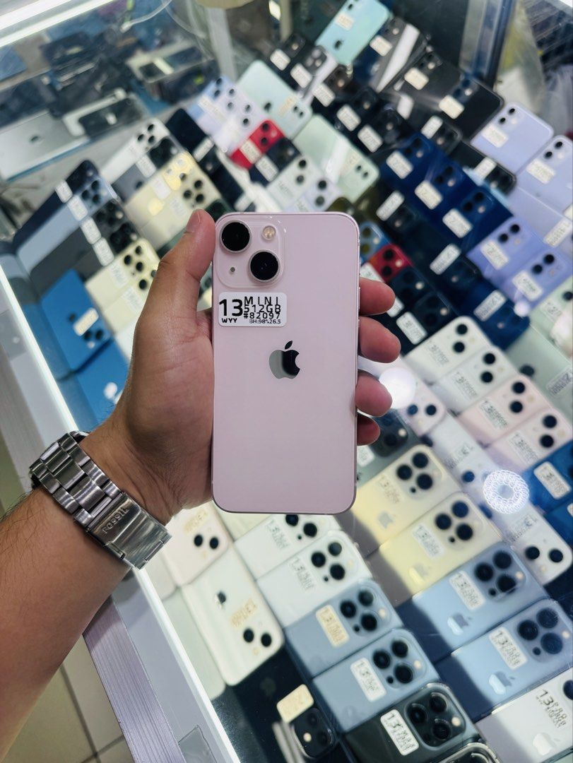 iPhone 13 Mini 512GB Openline 98% Battery Health (Category: iPhone 13 Series) located in San Juan City. Submitted by Khalidmgdla08 (Listing ID 1439945461, Image 2). Description: FOR SALE | TRADE/SWAP Price: 19,500 On hand: iPhone 13 Mini✔️ 512GB ✔️ OPENLINE ✔️ 98% Batt health ✔️ 100% Original ✔️ 99% Makinis ✔️ 99% Smooth ✔️ NOT REFURB ✔️ NO HIDDEN ISSUES ✔️ NEVER BEEN REPAIRED ✔️ TEST TO SAWA✔️ FREE 3-UTOOLS ✔️ ANY MODEL OF IPHONE AND SAMSUNG ARE