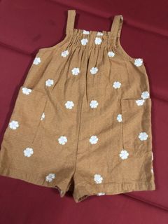 (Category: ) located in . Submitted by littlefinds.byajade (Listing ID 1439960343, Image 1). Description: .