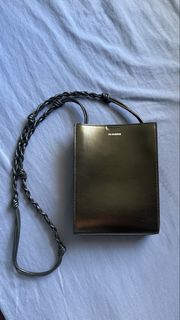 （分類：）位於 。 由 dlyly 提交（商品編號 1439899026，圖片 1）。簡介： 。