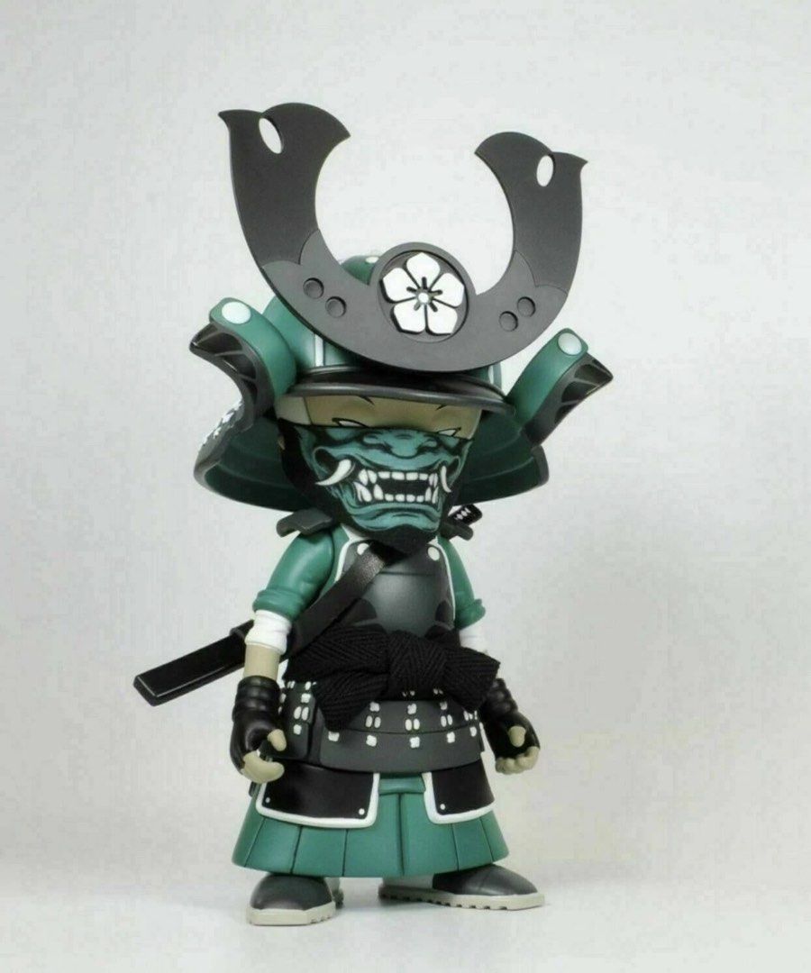 Kid Katana (Category: Figurines & Statues) located in Las Pinas. Submitted by fast_tokyodrift (Listing ID 1439836724, Image 1). Description: 2petalrose – Kid Katana Vinyl Art Toy (Excellent Condition)Up for sale is the highly sought-after Kid Katana vinyl figure by renowned UK artist 2petalrose. Known for blending traditional samurai aesthetics with modern urban streetwear, this piece is a crown jewel for any serious designer toy collection..