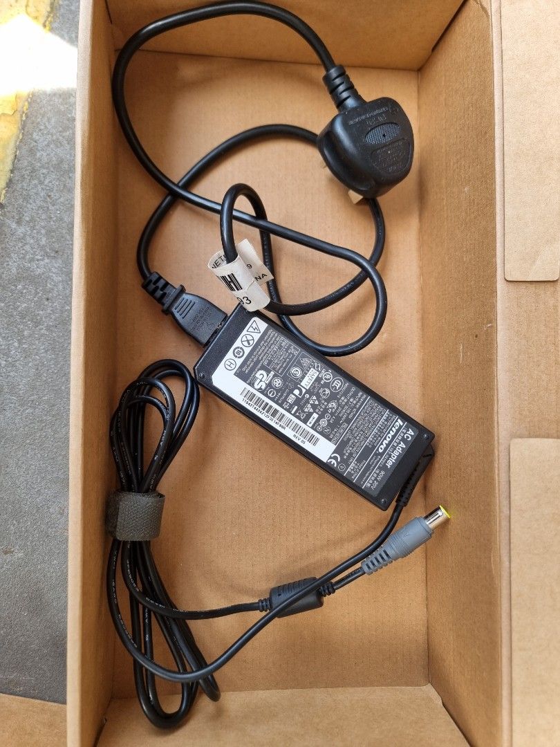 Lenovo 90W 20V 4.5A AC Adapter