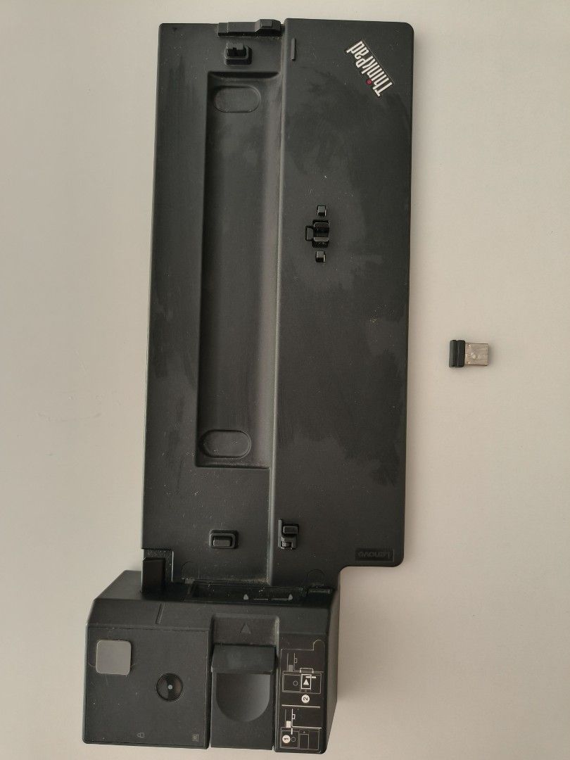 Lenovo ThinkPad Ultra Docking Station463742603499284481